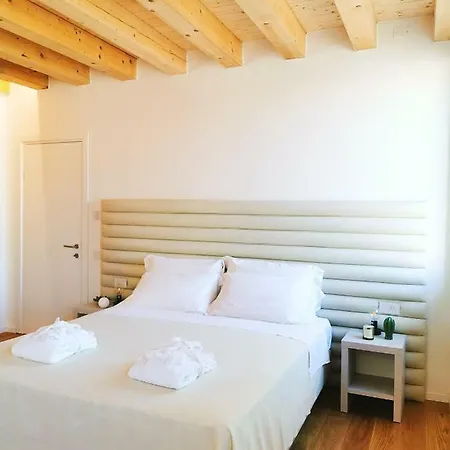 Del Delta * 科马基奥