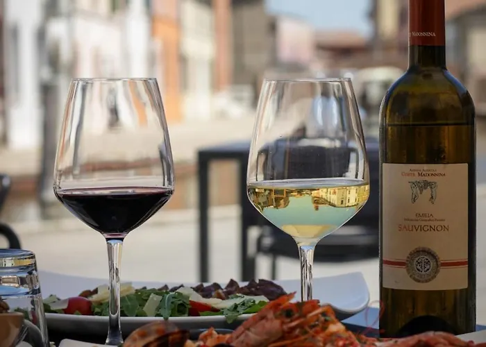 Del Delta コマッキオ