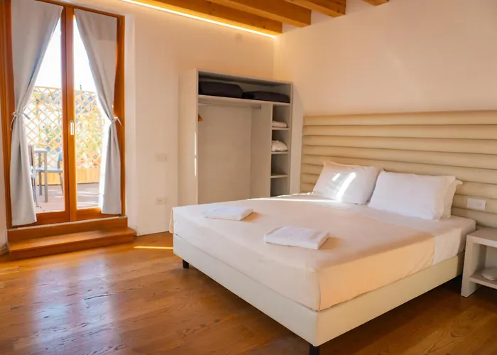 Del Delta * コマッキオ