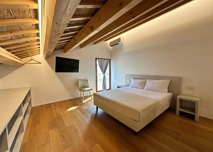 Del Delta Herberg Comacchio